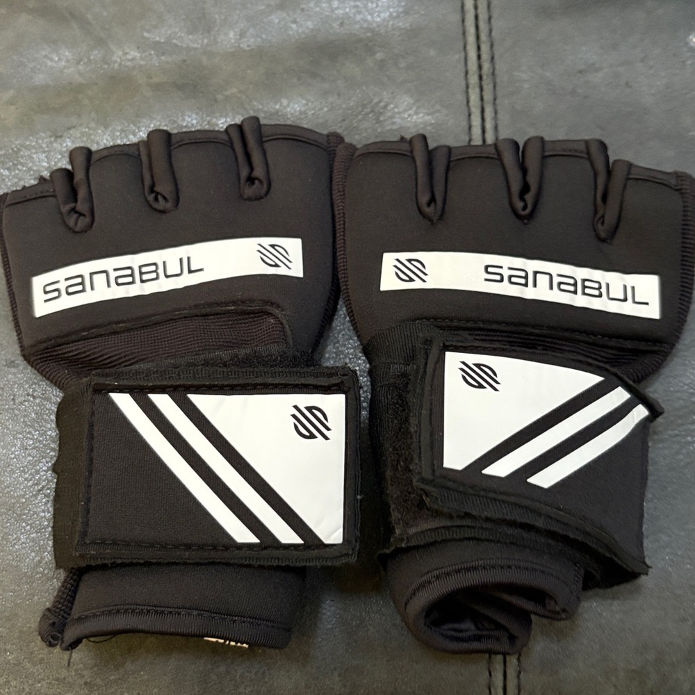 Sanabul Black MMA Hand Wraps
